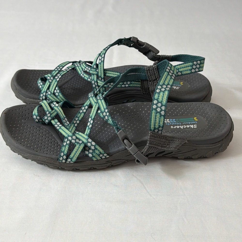 SKECHERS Women's Size 9.5 Outdoor Lifestyles Strappy Water  Hiking Sandals
